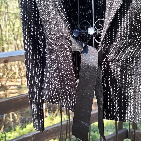 Styles black &white gorgeous lightweight blazer w/ribbon tie szM - Picture 5 of 6